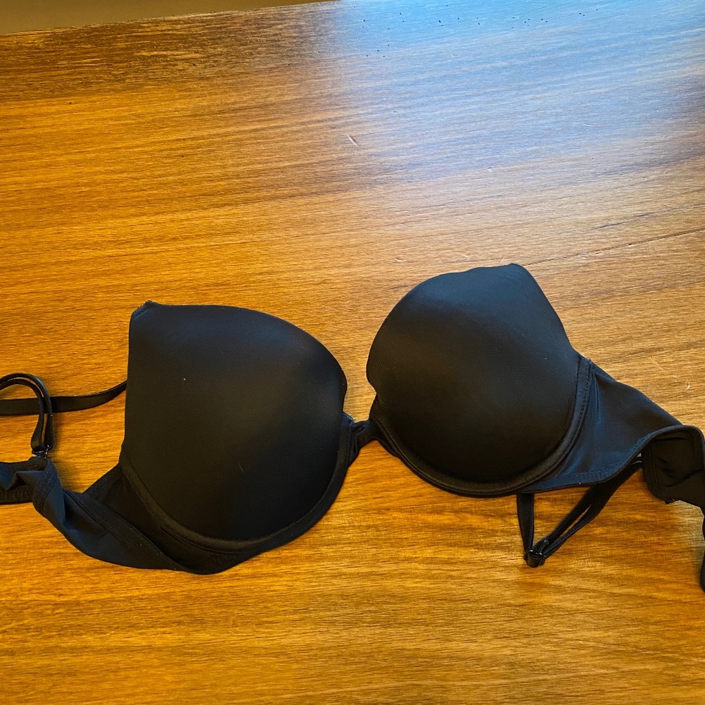 Victoria's Secret 34B bra